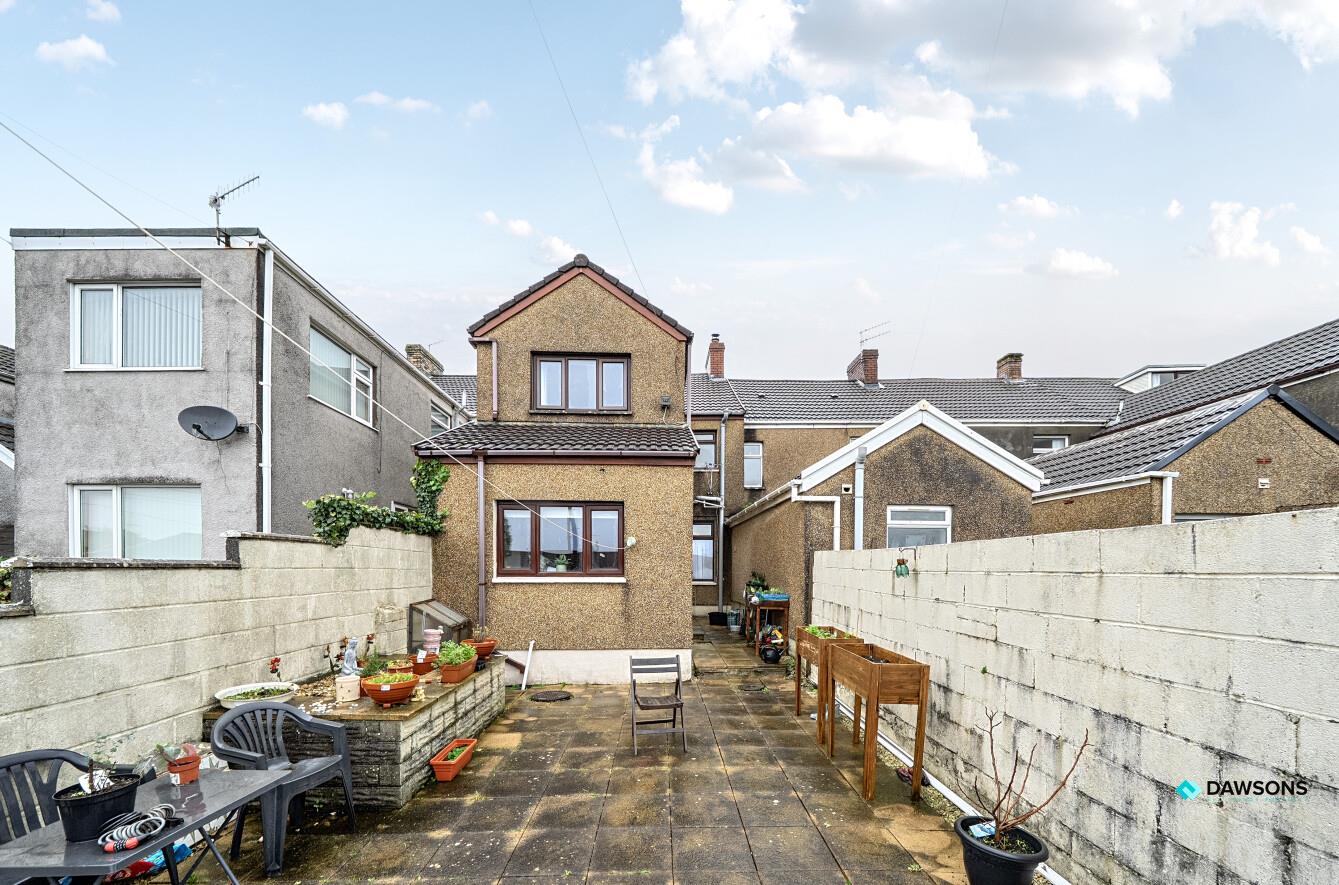 Gilbert Crescent, Llanelli, SA15 3RB